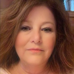 Meet your Posher, Paula